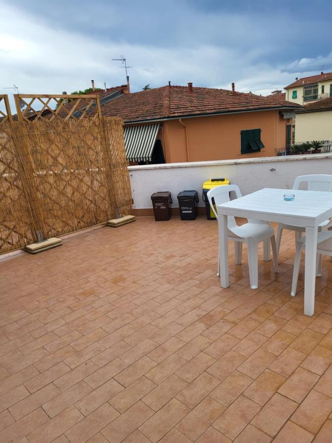 Appartamento Incantevole Con Parcheggio Empoli Exterior photo